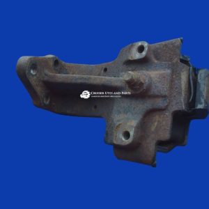 Toyota Landcruiser 2F engine mount bracket  RH right  - petrol   FJ40 FJ45 FJ60      12311-61070