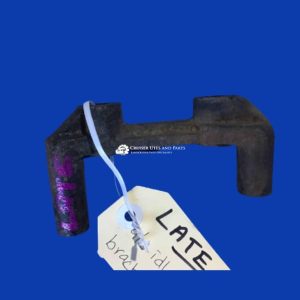 Toyota Landcruiser 2H Air Conditioning idler support bracket -DIESEL LATE HJ75