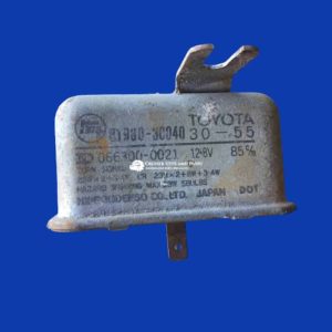 Toyota Landcruiser Flasher Assy, turn relay 7/1970 - 1983 FJ40  81980-30040   Denso