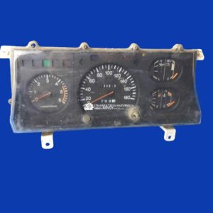 Toyota Landcruiser HZJ75 instrument cluster  DIESEL 1HZ  132,613km  83100-60470 12V