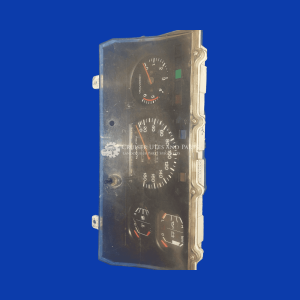 Toyota Landcruiser HZJ75 instrument cluster  DIESEL 1HZ 346 942km  83100-60472 12V
